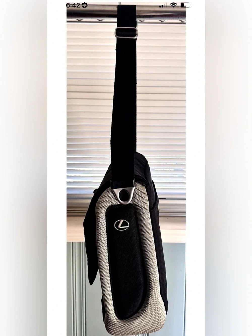 🏁TUMI🏁T3 LEXUS STRUCTURED ORGANIZER TRAVEL POCKET REMOVEABLE STRAP MESSENGER BAG